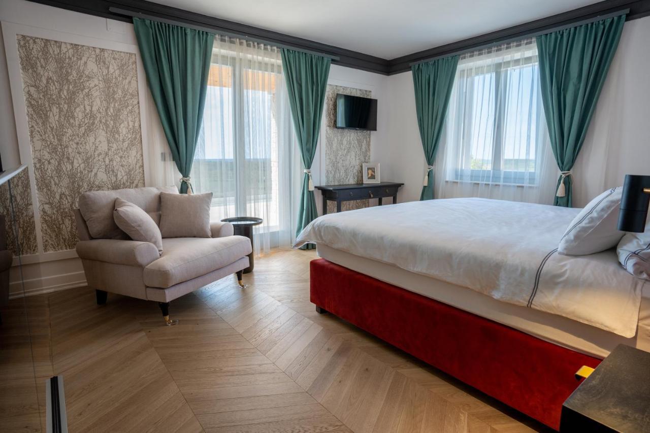 بروتونيغلا Restaurant & Villa Morgan المظهر الخارجي الصورة